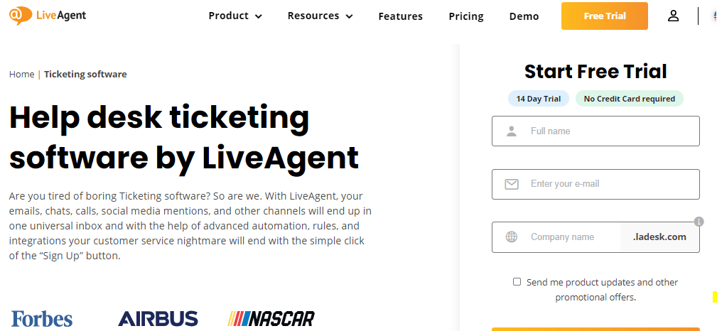 help desk ticketing tool by liveagent