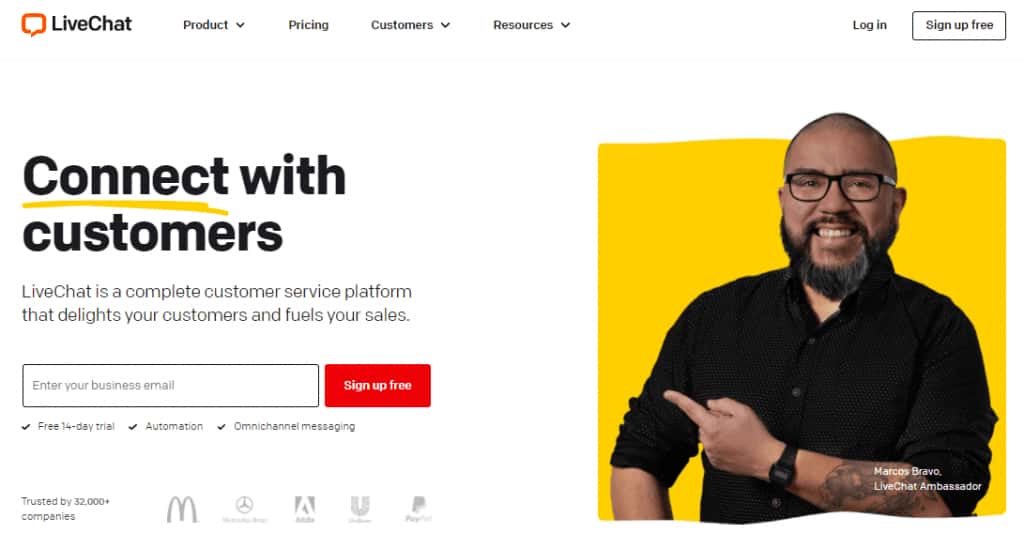 customer service platform to connect with customers